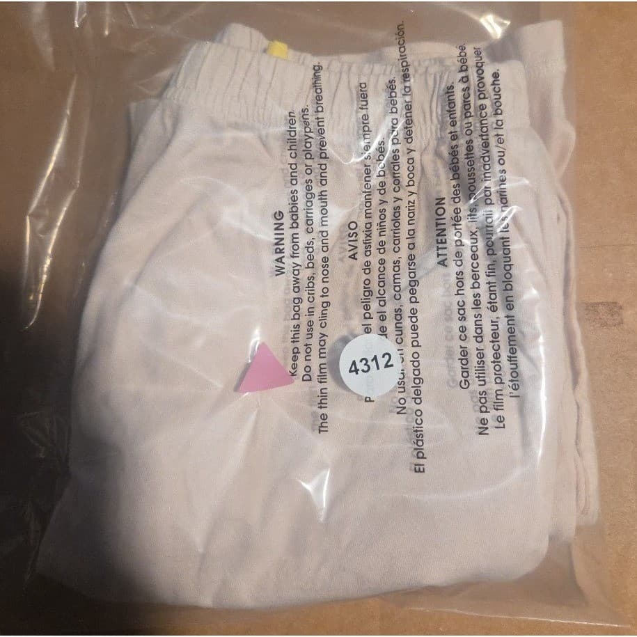 Chaus Sport Pale Pink Elastic Waist Knit Lounge Shorts, Side Pockets, Women's - Thumbnail 7