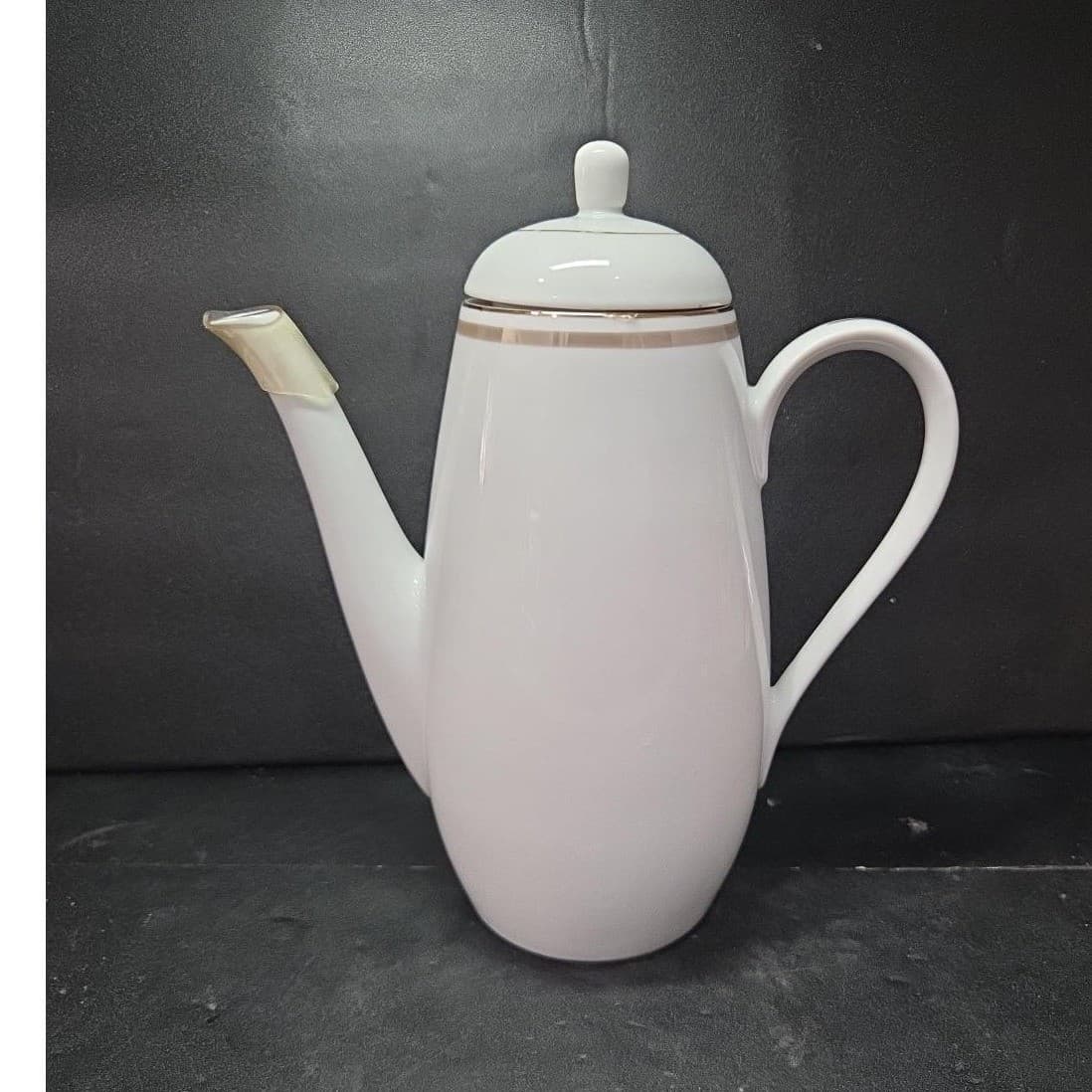 St Regis Fine China Coffee Tea Pot #102, Vintage Replacement Porcelain Server - Thumbnail 2