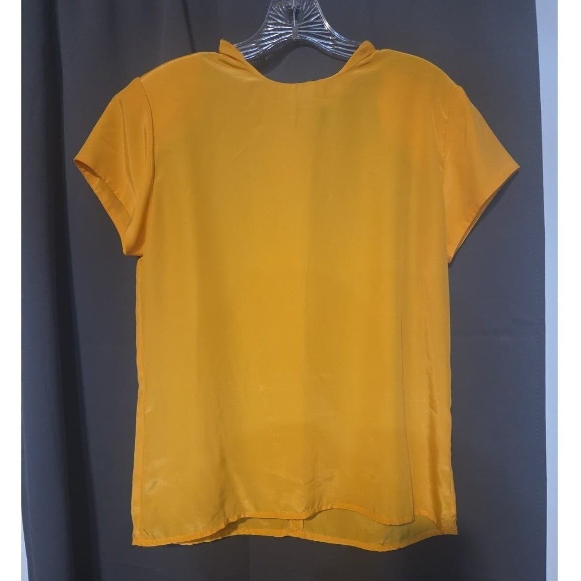 Petite Sophisticate Vintage Yellow Satin Short Sleeve Blouse, Woman's Size 10P - Thumbnail 3