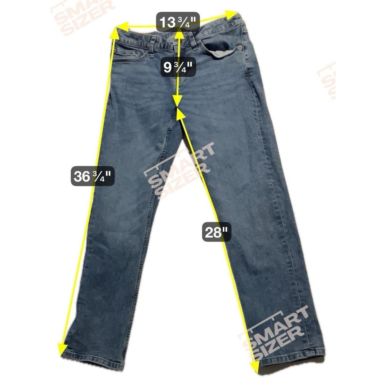 IZOD Straight Fit Jeans, Medium Wash Blue Denim, Men's 30x30 1566219 - Thumbnail 2