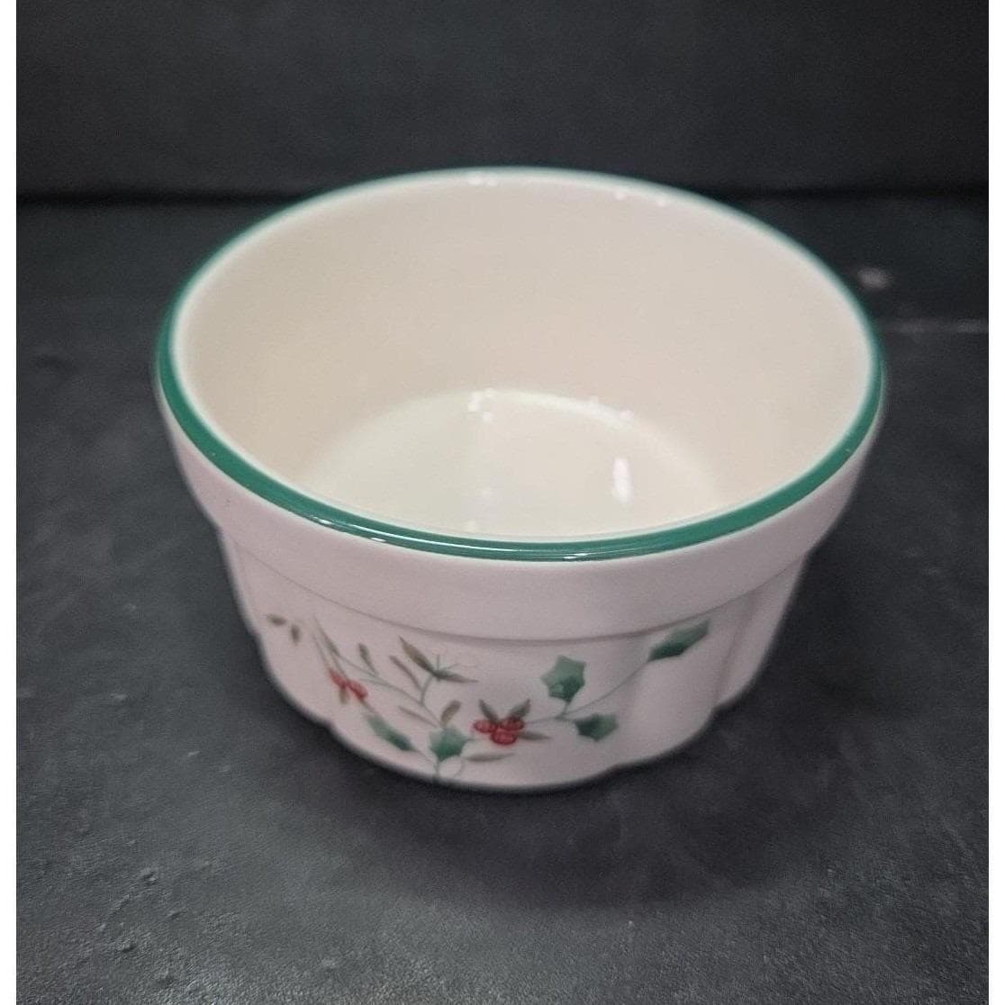 Pfaltzgraff Winterberry Small Casserole Dish, Individual Stoneware Serving Bowl - Thumbnail 6
