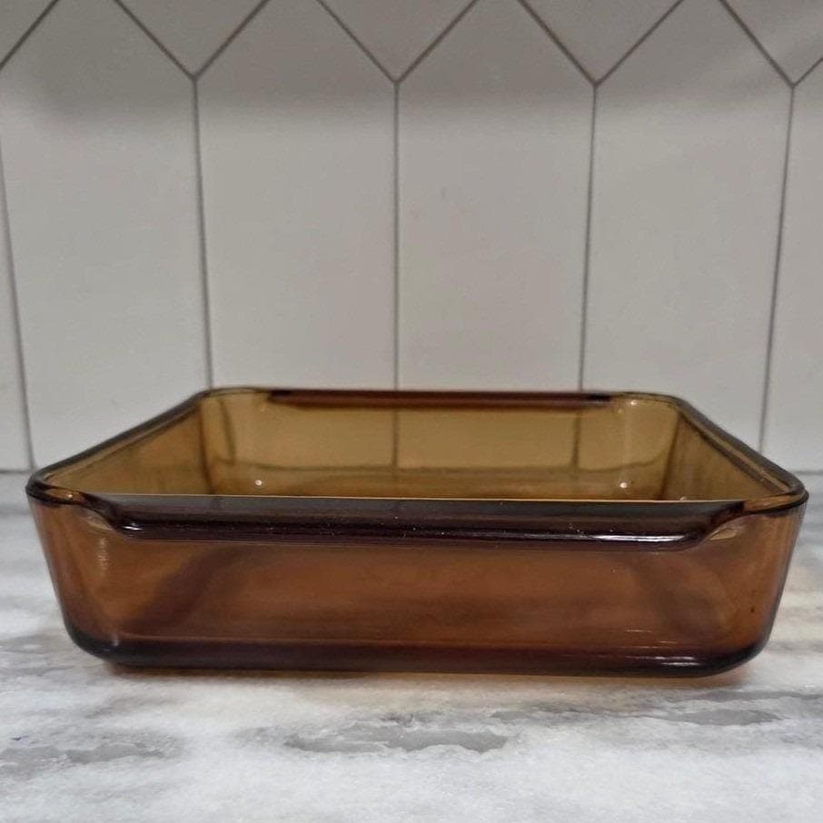 Anchor Hocking 8" Amber Baking Dish, 2 Qt Square Glass Casserole, Vtg Bakeware - Thumbnail 10