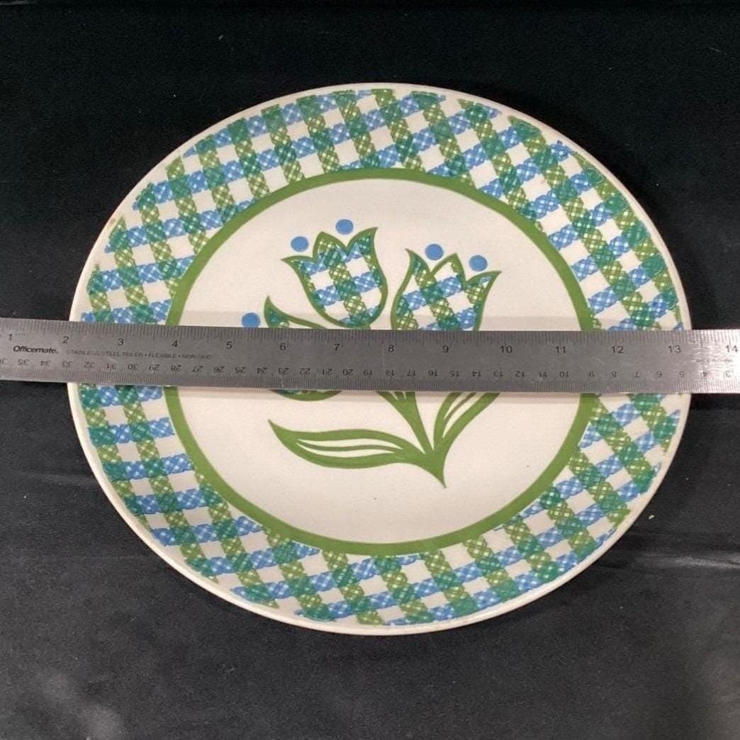 Royal USA Gingham Garden Tulip Platter, 11" Chop Plate, Vintage American Pottery - Thumbnail 2