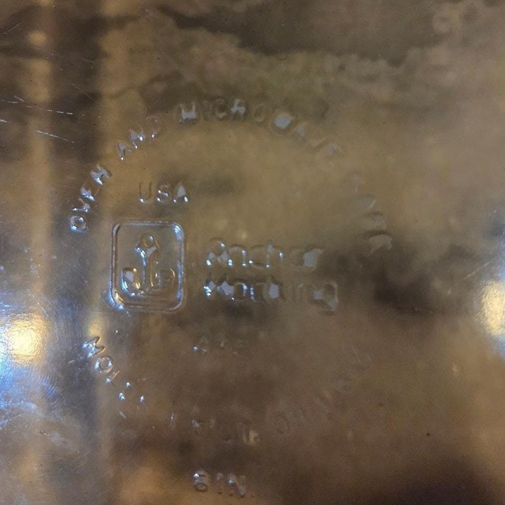 Anchor Hocking 8" Amber Baking Dish, 2 Qt Square Glass Casserole, Vtg Bakeware - Thumbnail 4