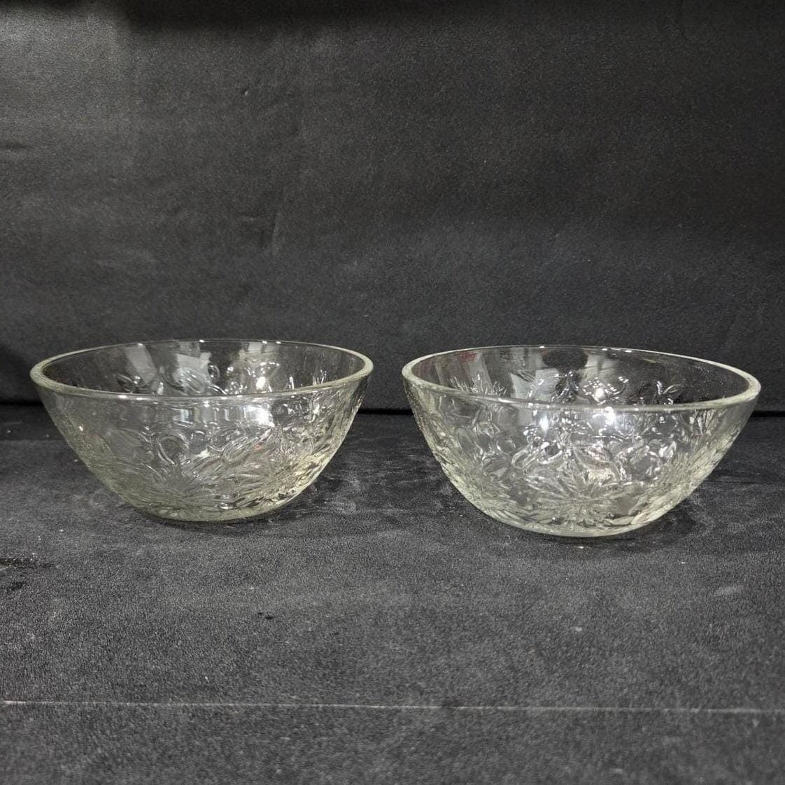 Princess House Fantasia Cereal Bowls, Set of 2, Etched Crystal Poinsettia Design - Thumbnail 7