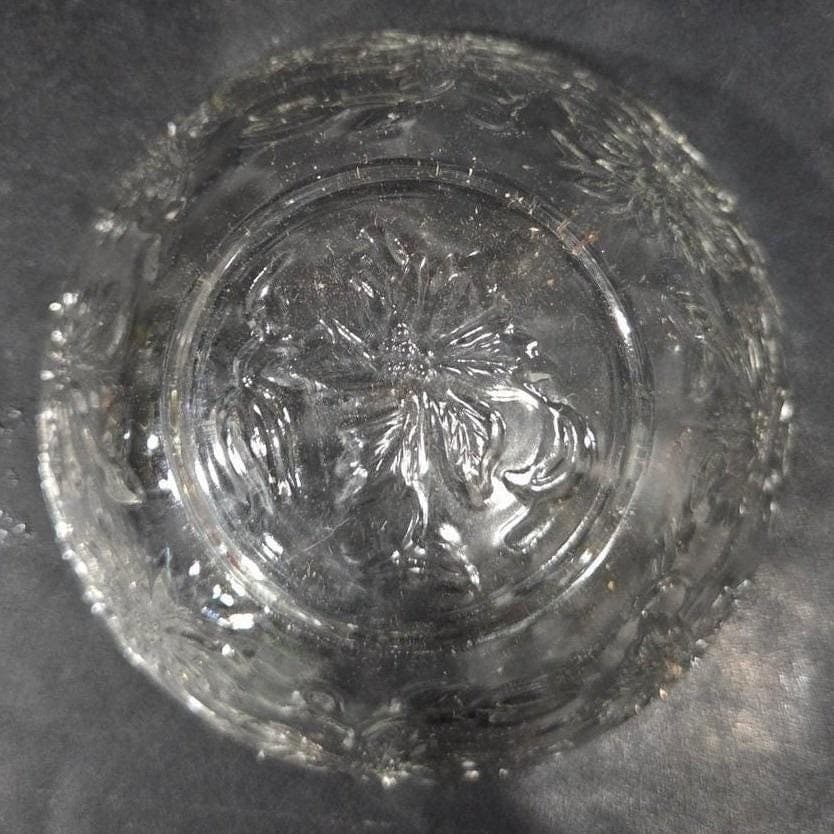 Princess House Fantasia Cereal Bowls, Set of 2, Etched Crystal Poinsettia Design - Thumbnail 4