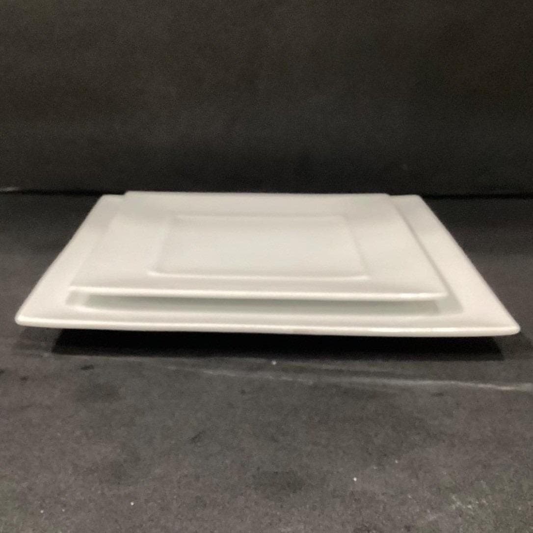 CB2 Crate & Barrel White Square Salad and Dinner Plates, Two Piece Dinnerware - Thumbnail 14