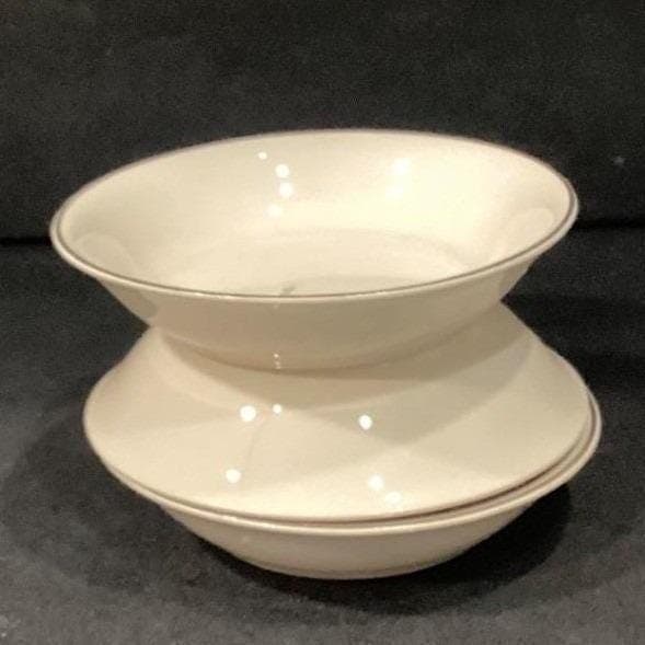 Universal Cambridge China Camwood Berry Bowls Ivory Flower Vintage American 3 - Thumbnail 17