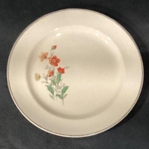 Universal Cambridge Camwood Bread Plates, Set of 2, Vintage Ivory Dinnerware - Thumbnail 5