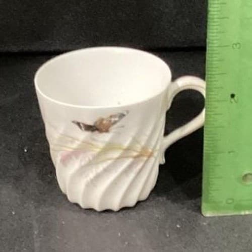 Haviland Limoges Meadow Visitors Demitasse Cup, Vtg Butterflies & Grasses Design - Thumbnail 6
