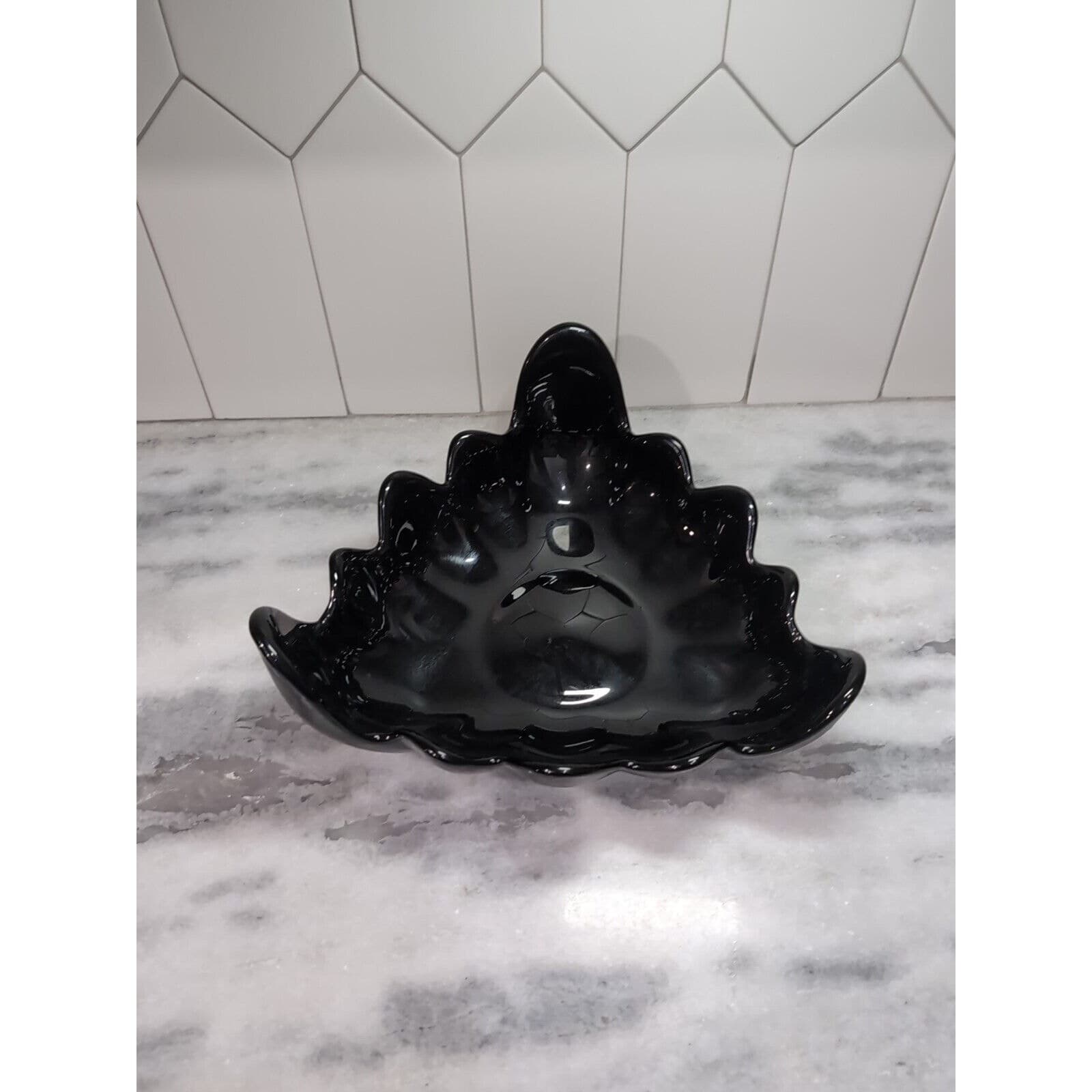 Tiara Glass Black Centerpiece, Vintage Triangle Bowl, Textured Petal Design Bowl - Thumbnail 2
