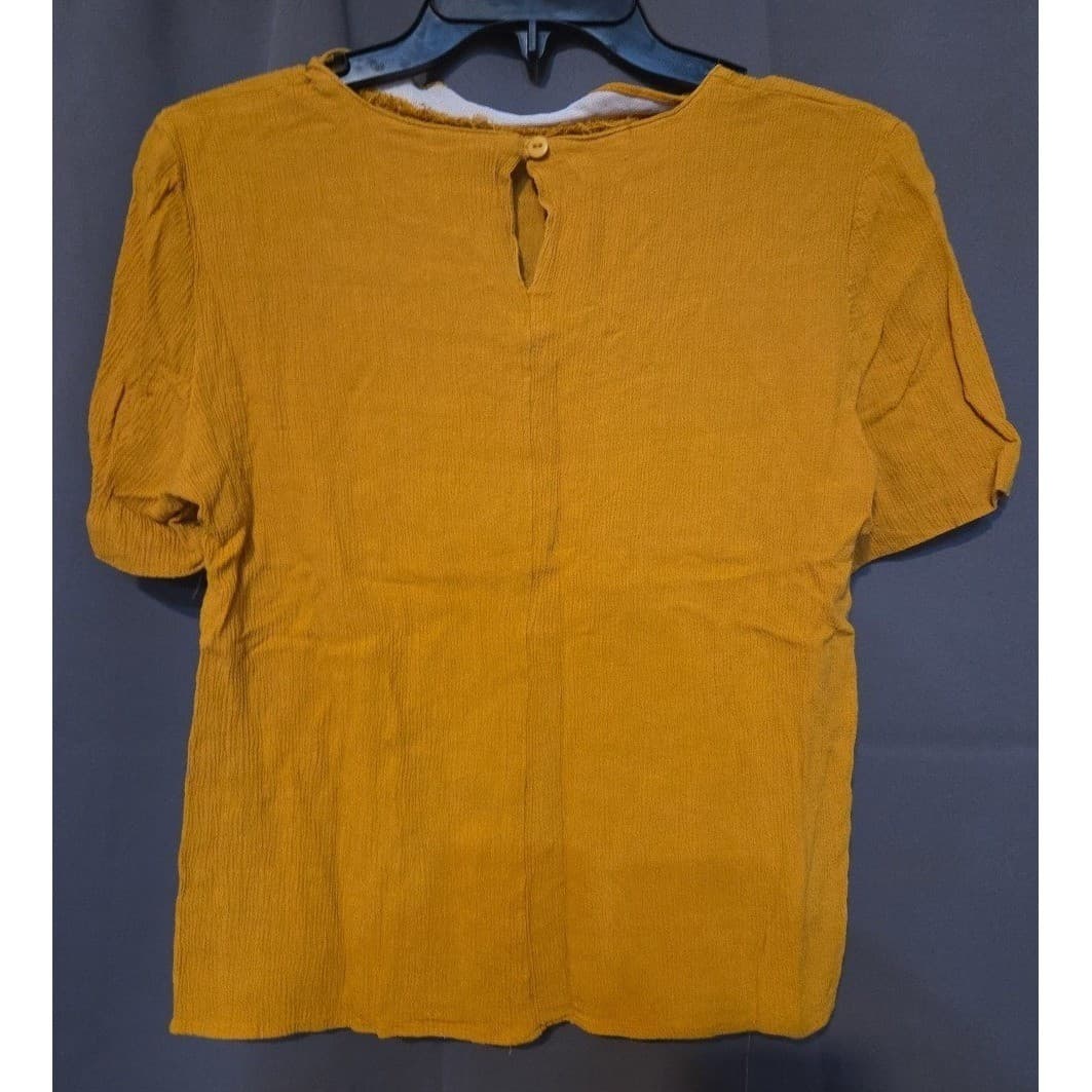 Norton McNaughton Mustard Yellow Crinkle Crepe Keyhole Blouse, Women's Size 6 - Thumbnail 4