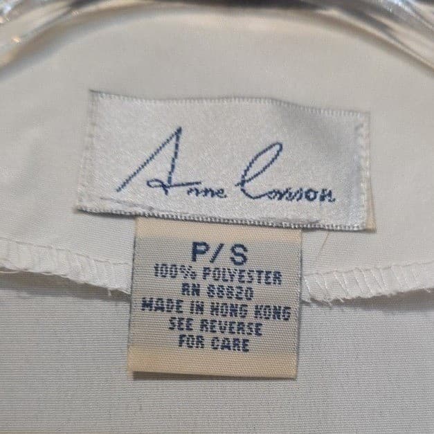 Anne Carson White Embroidered Cutout Scalloped Button Down Blouse, Women's PS - Thumbnail 4