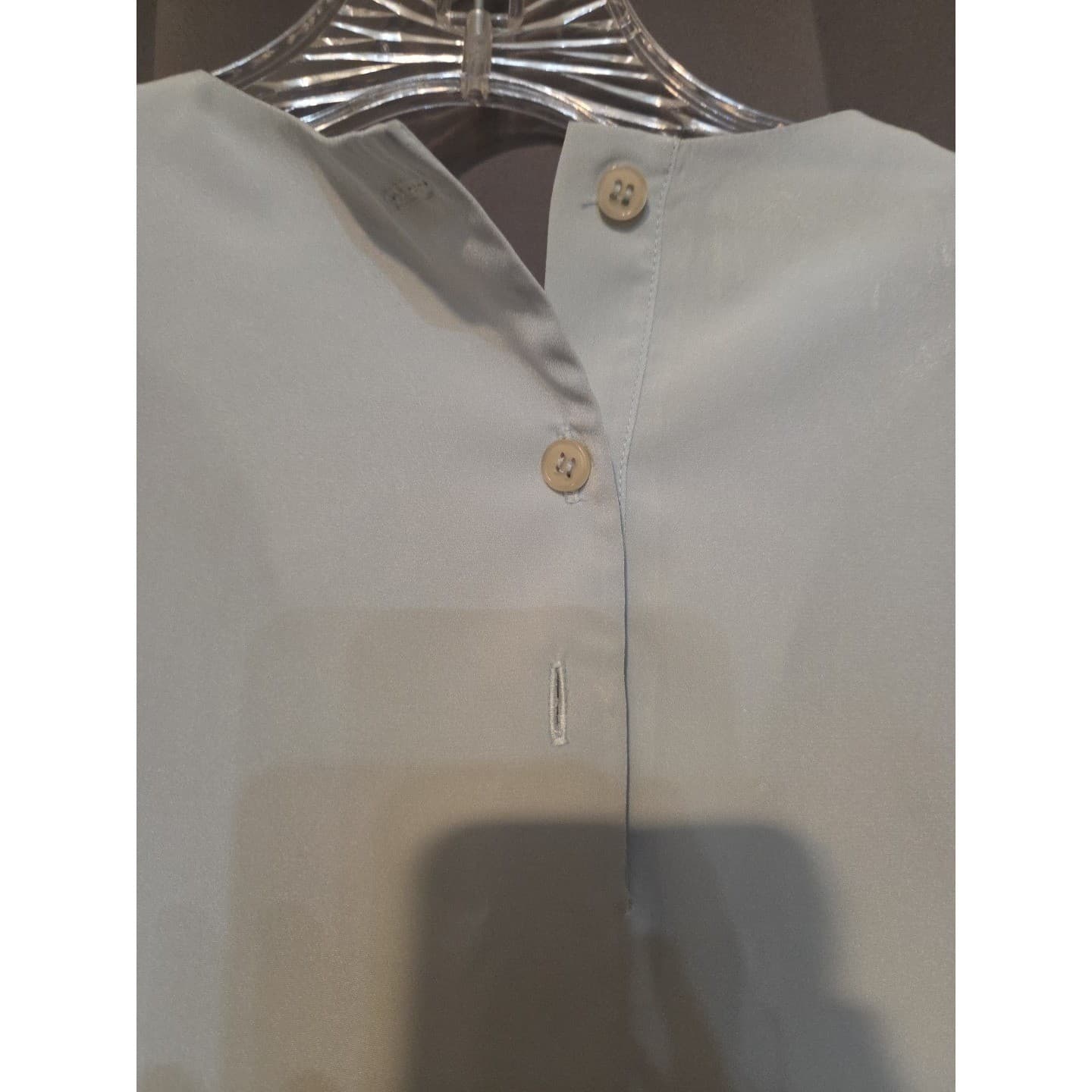 Kasper Light Blue Short Sleeve Button Back Crew Neck, Women's Size 4 Blouse Top - Thumbnail 8