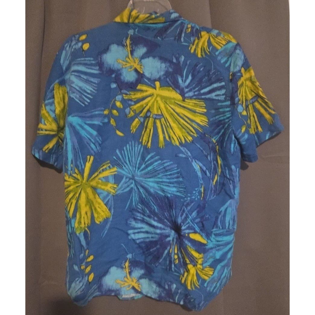 Chicos Design Blue Tropical Floral Linen Short Sleeve Camp Shirt, Women's Size 1 - Thumbnail 4