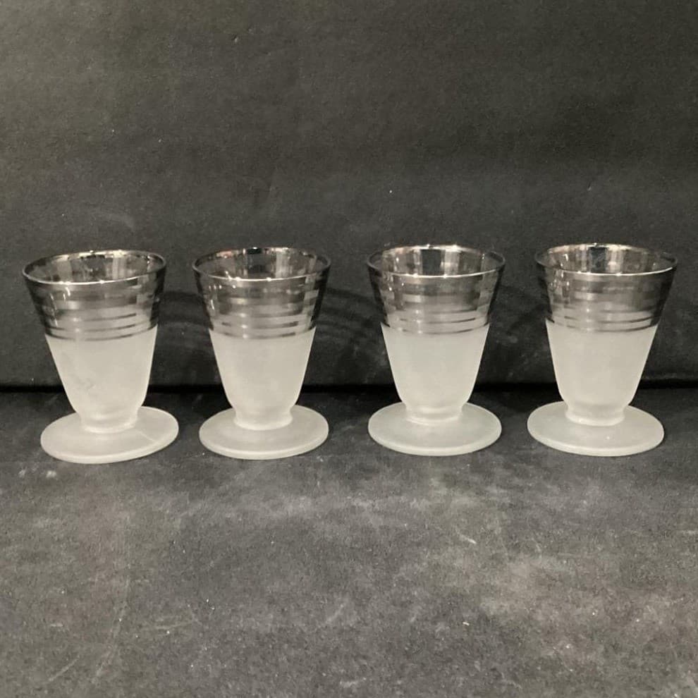 Platinum Banded Frosted Cocktail Glasses, Set of 4, Mid-Century Modern Cups - Thumbnail 4