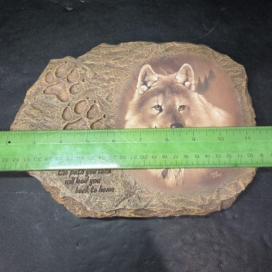 Bradford Exchange The Wilderness Path Wall Plaque, Trail Of The Wolf Collection - Thumbnail 5