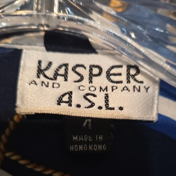 Kasper A.S.L. Blue Nautical Flag Compass Print Button Front, Woman's Size 4 Top - Thumbnail 5