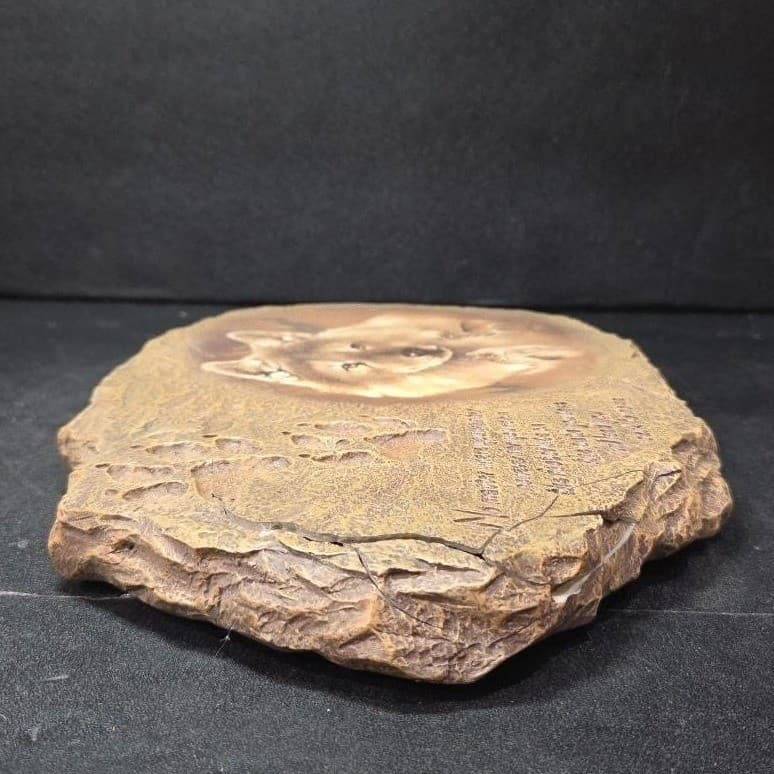 Bradford Exchange The Wilderness Path Wall Plaque, Trail Of The Wolf Collection - Thumbnail 8