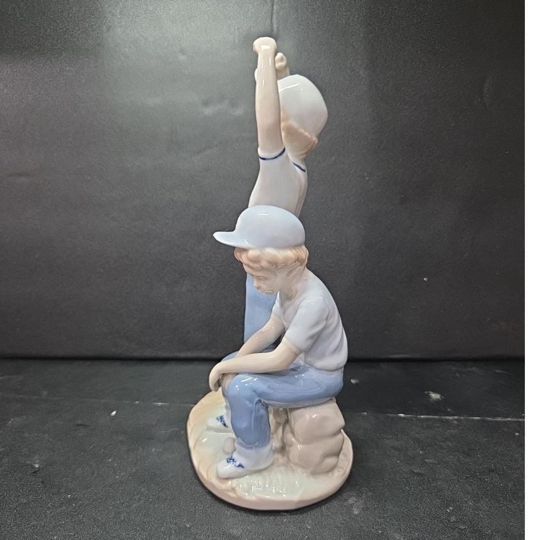 Paul Sebastian Boys Baseball Players Ceramic Figurine, Vtg Little League Statue - Thumbnail 7