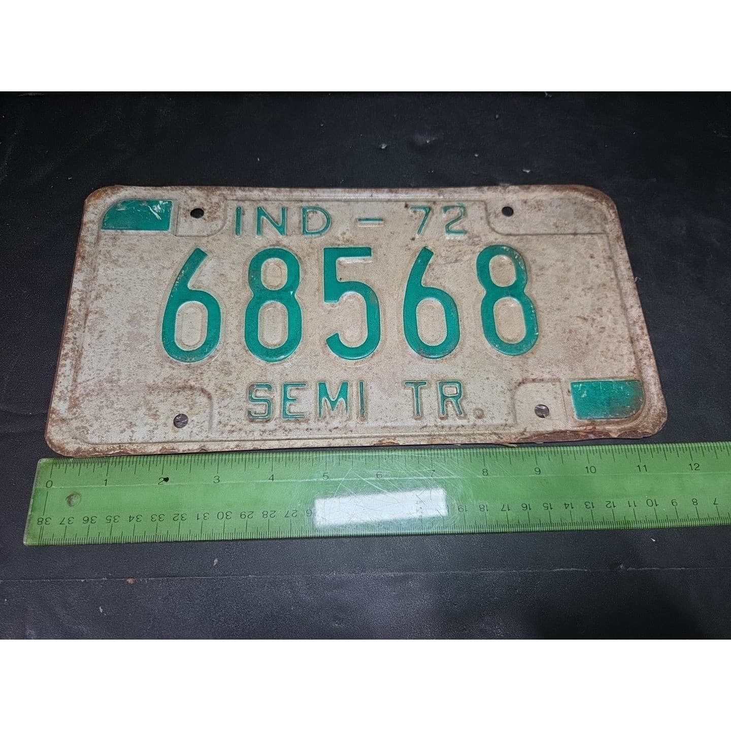 Indiana Semi Trailer License Plate 68568, Vintage Green White IND 72 - Thumbnail 4