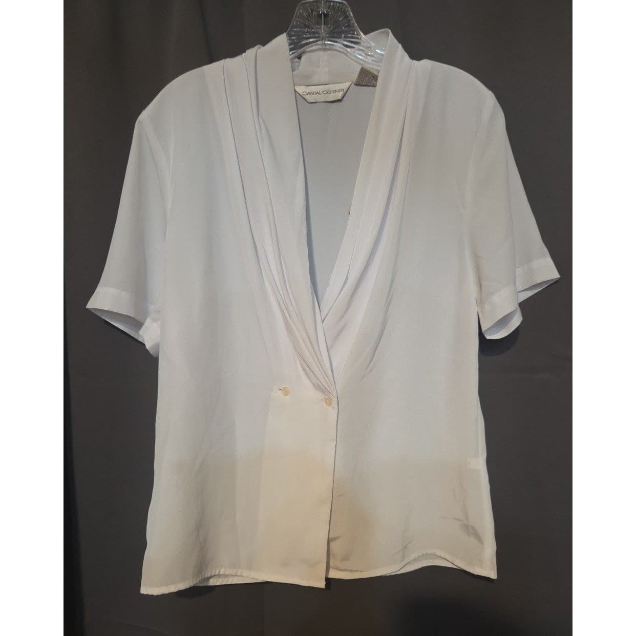 Casual Corner White Short Sleeve Pleated Shawl Collar Blouse, Vintage Size 6 - Thumbnail 3