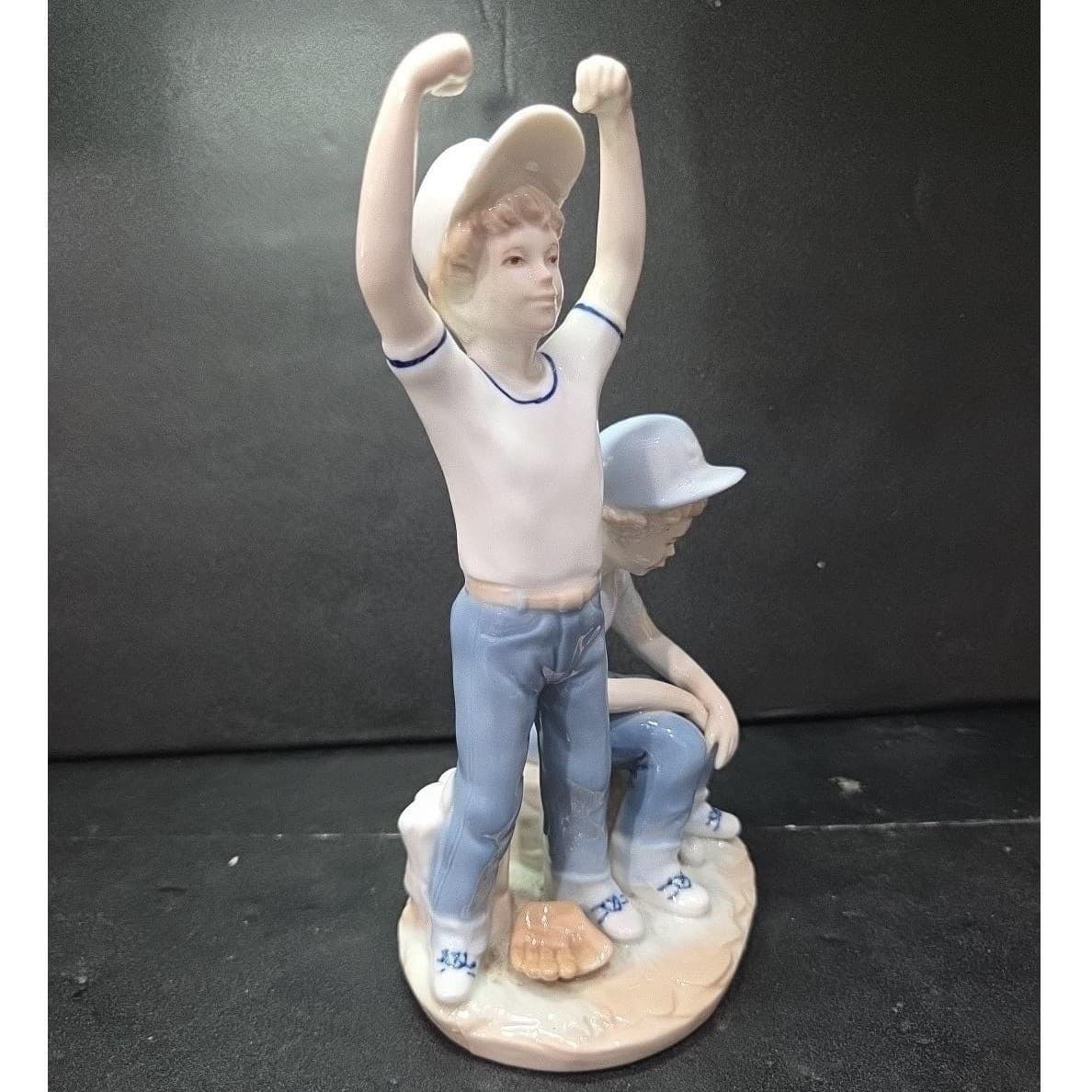 Paul Sebastian Boys Baseball Players Ceramic Figurine, Vtg Little League Statue - Thumbnail 4