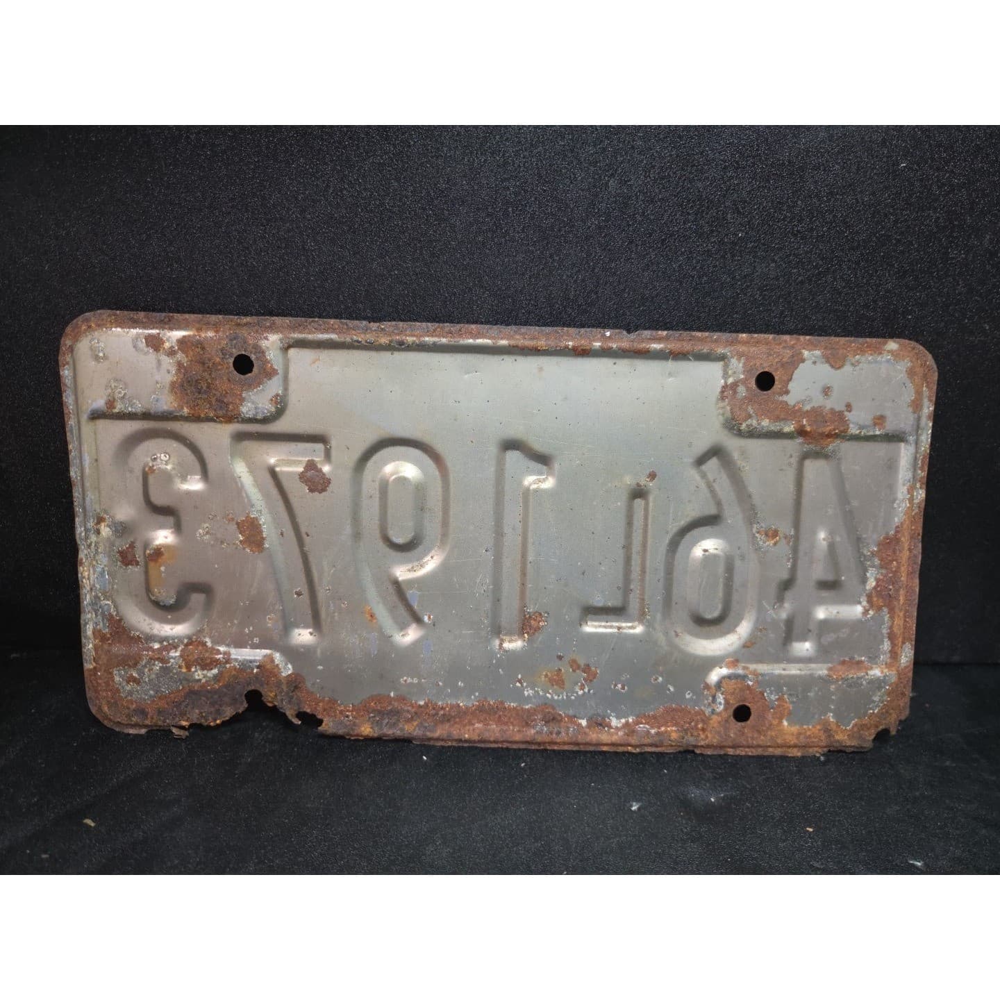 Indiana Wander License Plate 46L 1973, Rustic Metal Garage Decor, Vintage 1987 - Thumbnail 2