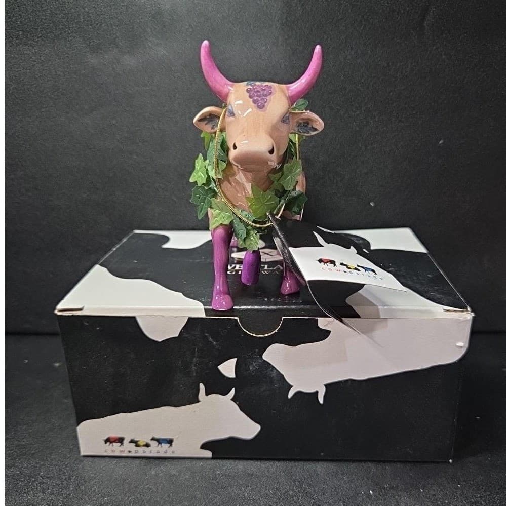Cow Parade Fine Wine Bovine Figurine, Westland Giftware, #7324, Box and tag - Thumbnail 3