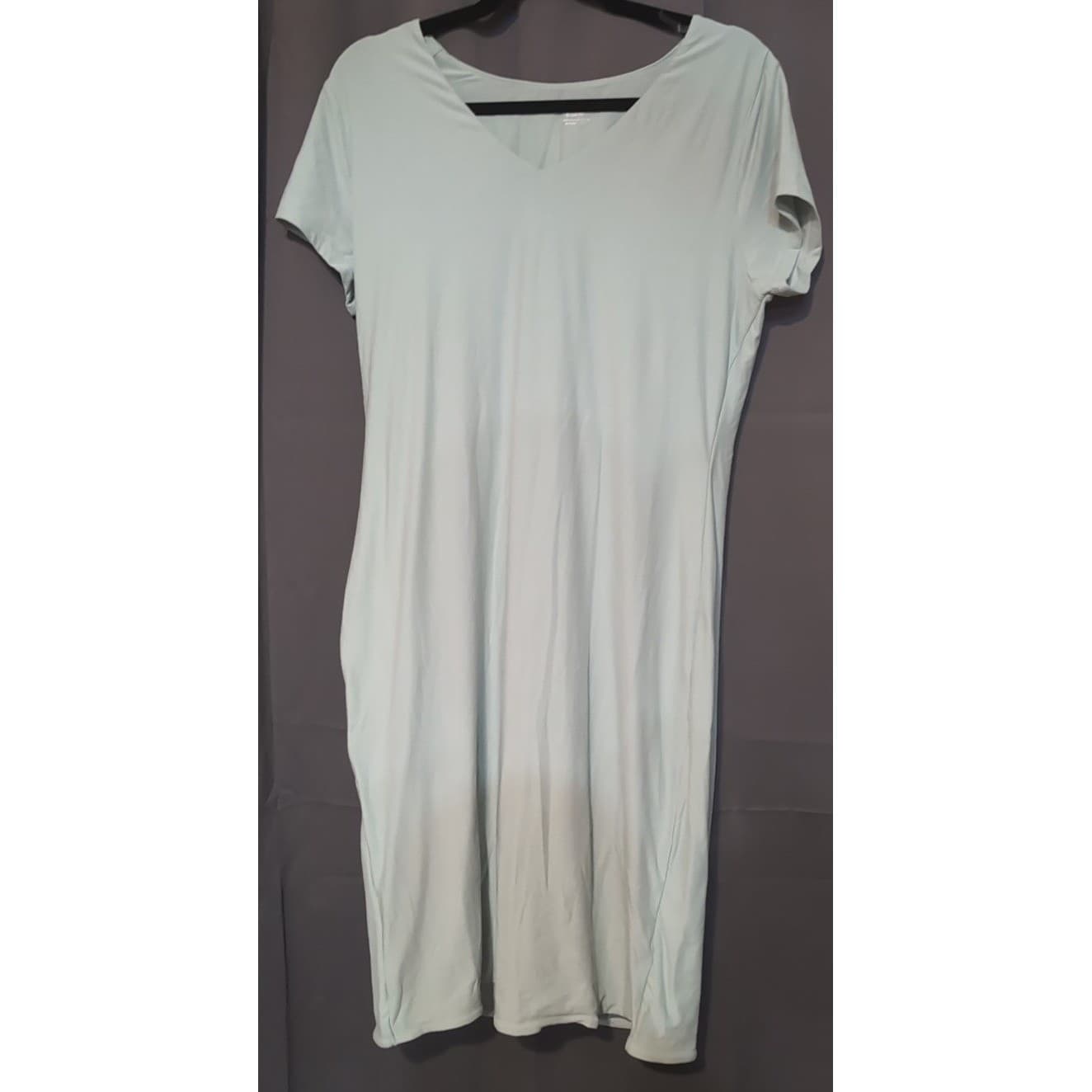 No Boundaries Kids Mint Green V-Neck Short Sleeve T-Shirt Dress, Junior XL 15-17 - Thumbnail 2
