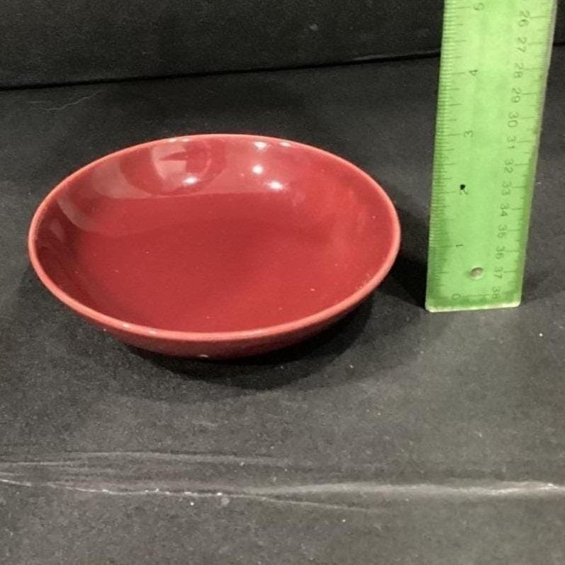 Universal Potteries "Ballerina" Burgundy Nesting Bowls, Set of 3, Red Dinnerware - Thumbnail 4