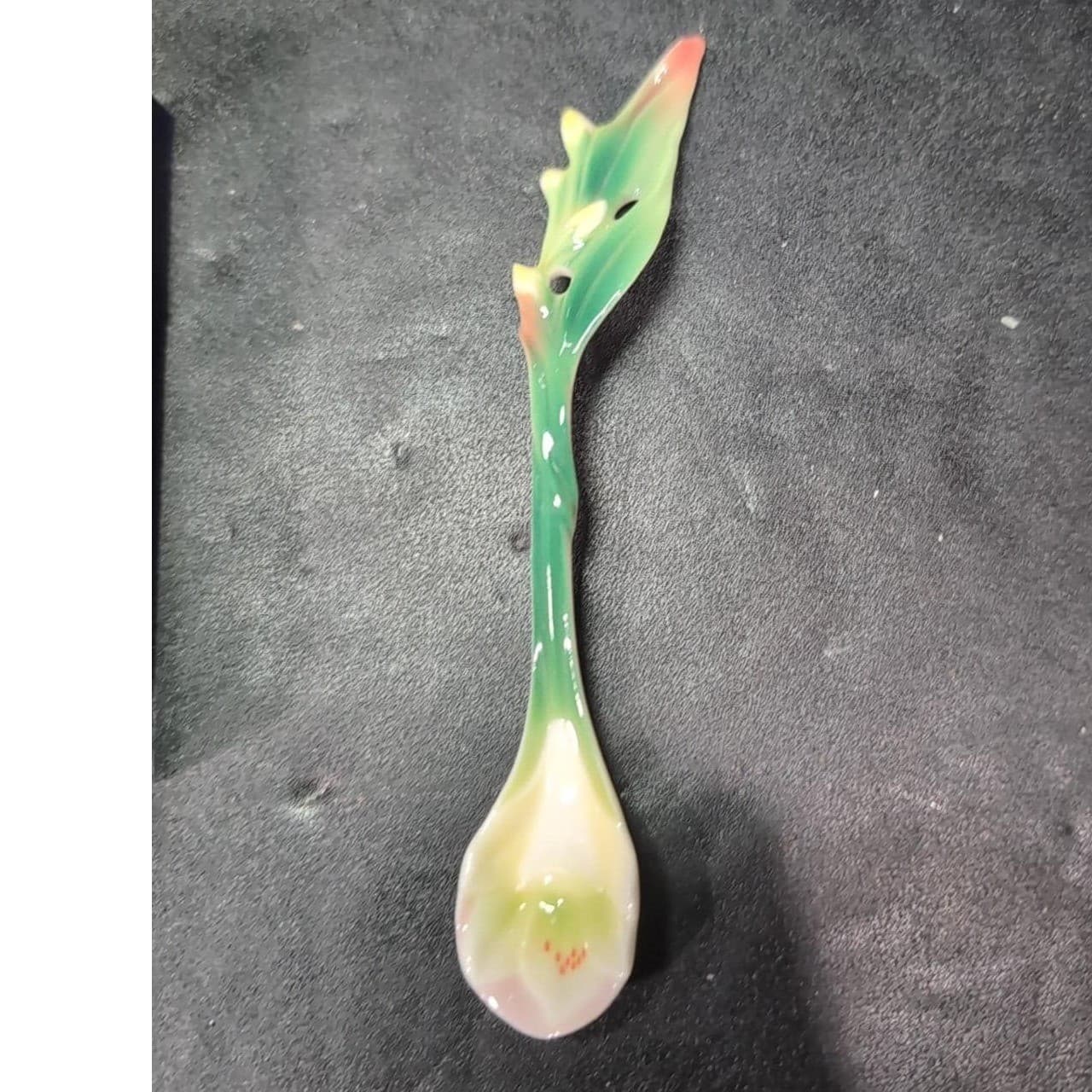 Franz Sculptured Porcelain Spoon FZ00481, Spring Freesia Design, Art Collectible - Thumbnail 3