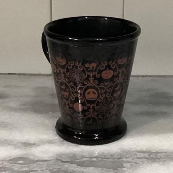 Hallmark Disney "The Nightmare Before Christmas" Color-Changing Mug, Drinkware - Thumbnail 12