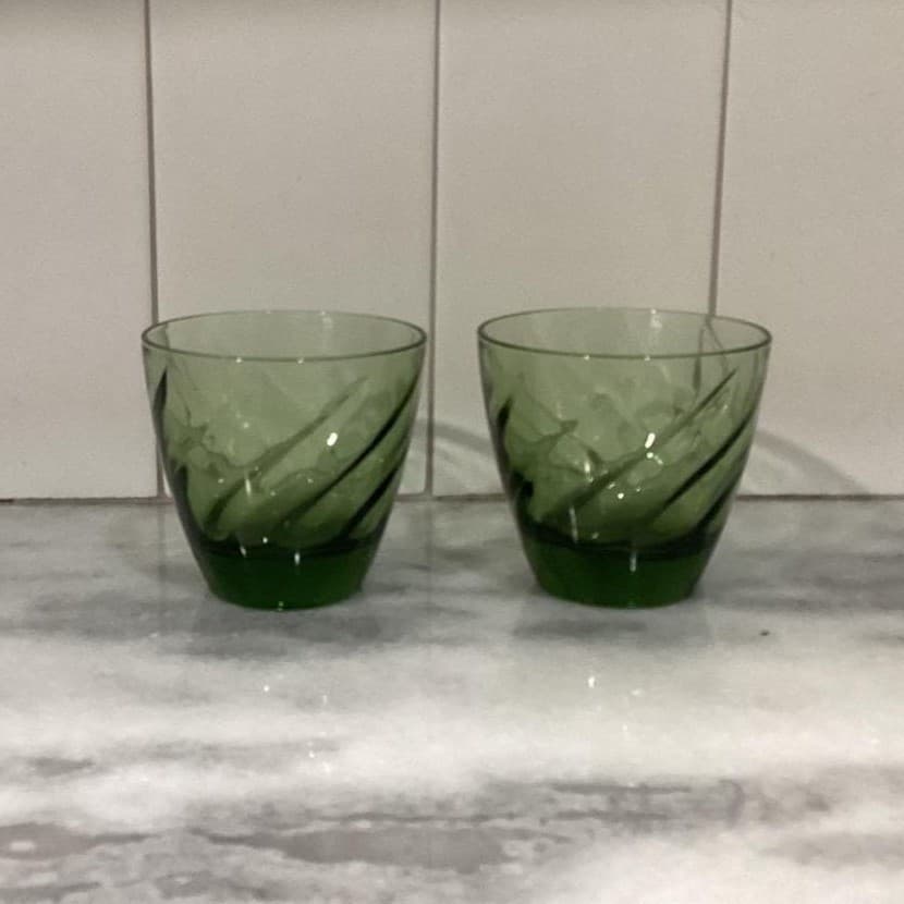 Libbey Avocado Green Swirl Lowball Tumblers, Set of 2, Vintage Glass Drinkware - Thumbnail 2