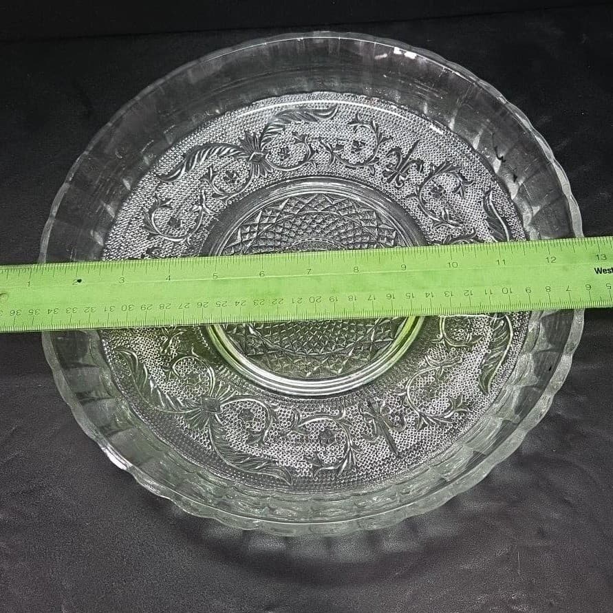KIG Malaysia Clear Glass Serving Bowl, Vtg Trellis Pattern Replacement Tableware - Thumbnail 5