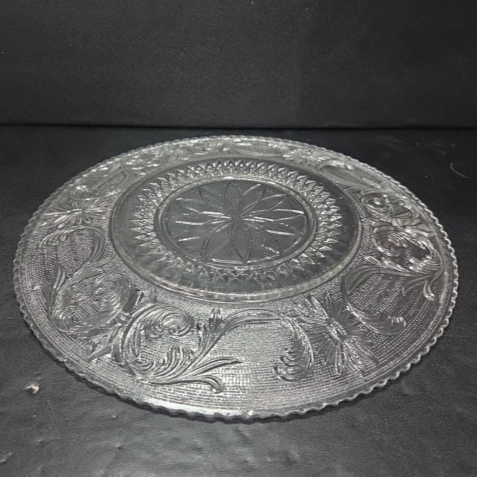 Westmoreland Princess Feather Platter, Vintage Sandwich Plate/Charger, Tableware - Thumbnail 8