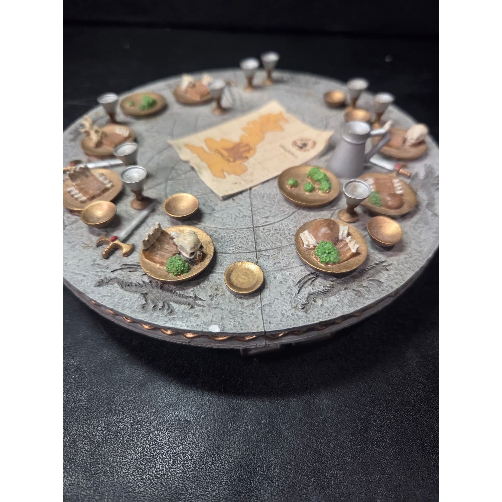Hamilton Collection Crescent Moon Table Knights of the Dragon's Round Table Flaw - Thumbnail 7