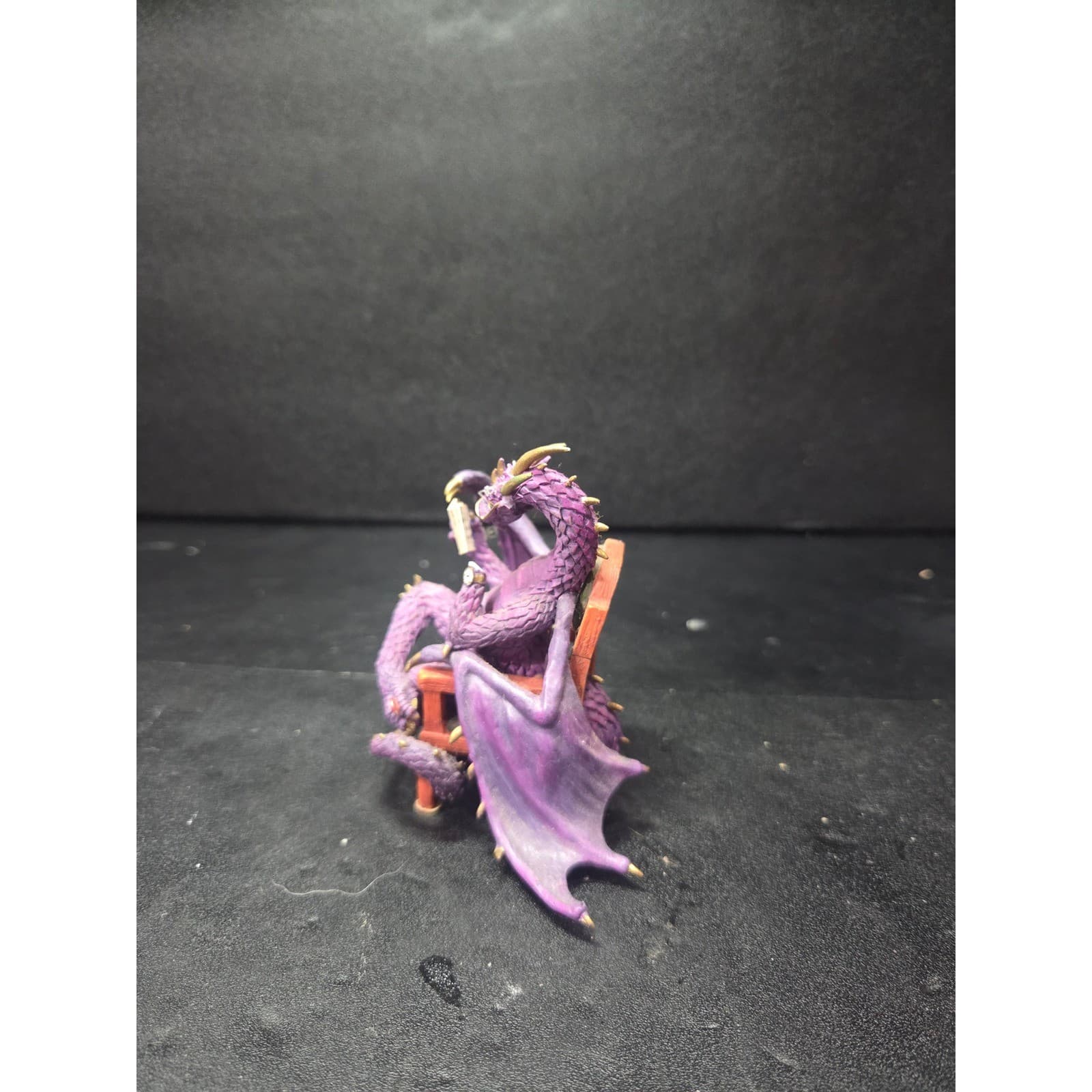 Hamilton Collection Poker Face Ace Dragon Figurine, Hold 'Em Or Fold 'Em Design - Thumbnail 5