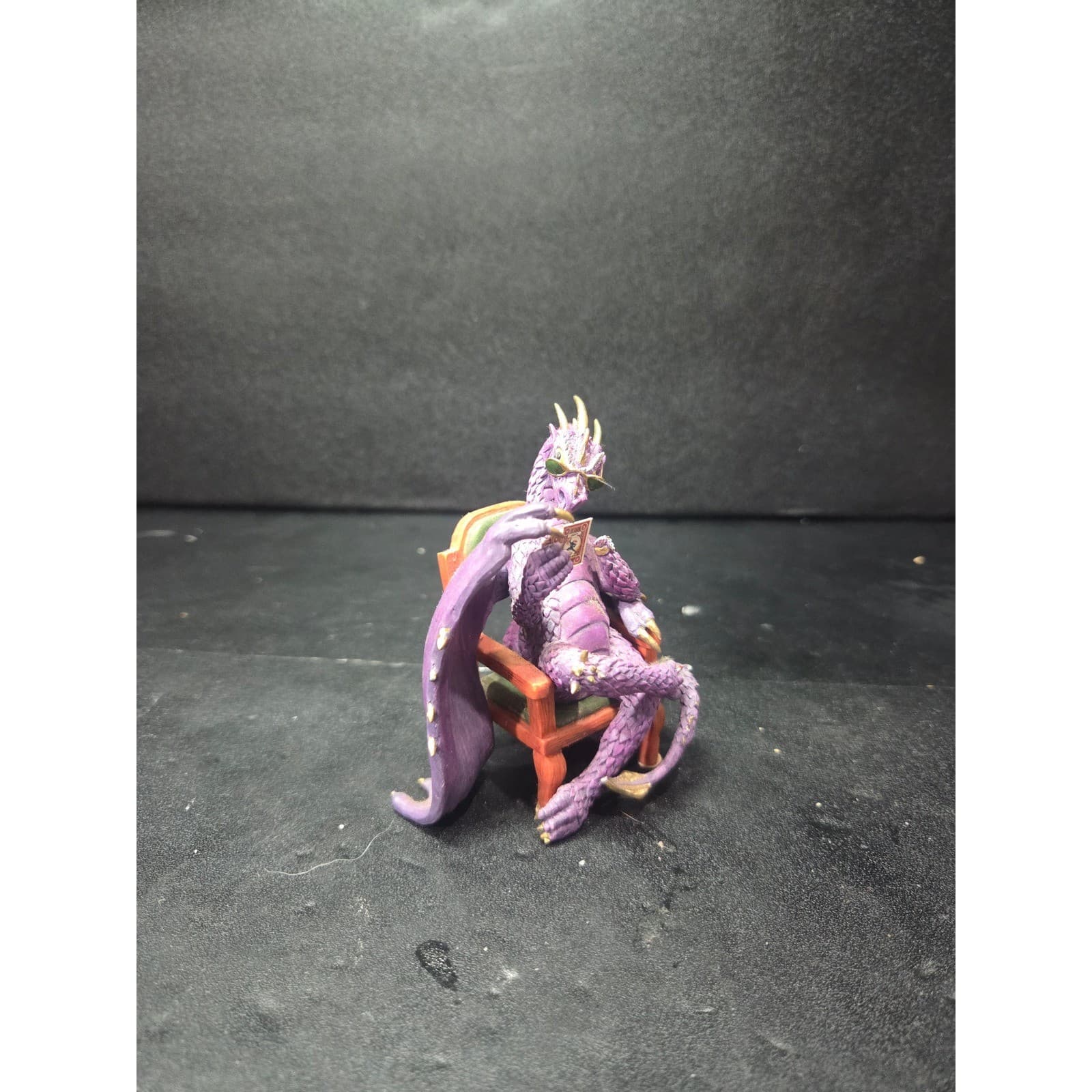 Hamilton Collection Poker Face Ace Dragon Figurine, Hold 'Em Or Fold 'Em Design - Thumbnail 2