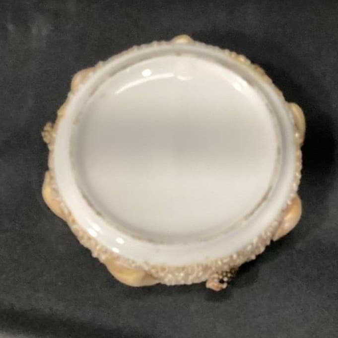 Hawaii Nautical Ceramic Ashtray, Real Seashells & Sand Accents, Coastal Souvenir - Thumbnail 5