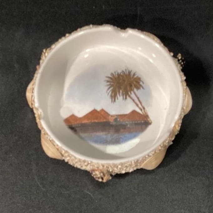 Hawaii Nautical Ceramic Ashtray, Real Seashells & Sand Accents, Coastal Souvenir - Thumbnail 3