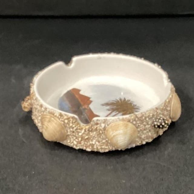 Hawaii Nautical Ceramic Ashtray, Real Seashells & Sand Accents, Coastal Souvenir - Thumbnail 10