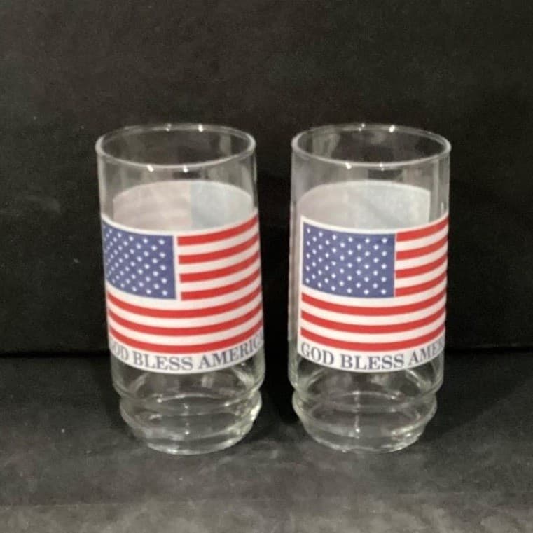American Flag "God Bless America" Tumblers, Set of 2, Vintage Patriotic Glasses - Thumbnail 8