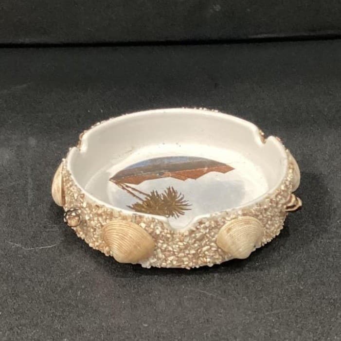 Hawaii Nautical Ceramic Ashtray, Real Seashells & Sand Accents, Coastal Souvenir - Thumbnail 9