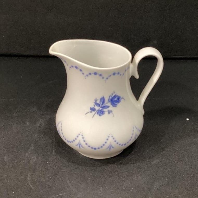 Alboth & Kaiser Alba-Kunst Bavaria Demitasse Creamer Vintage Blue Floral Pitcher - Thumbnail 11