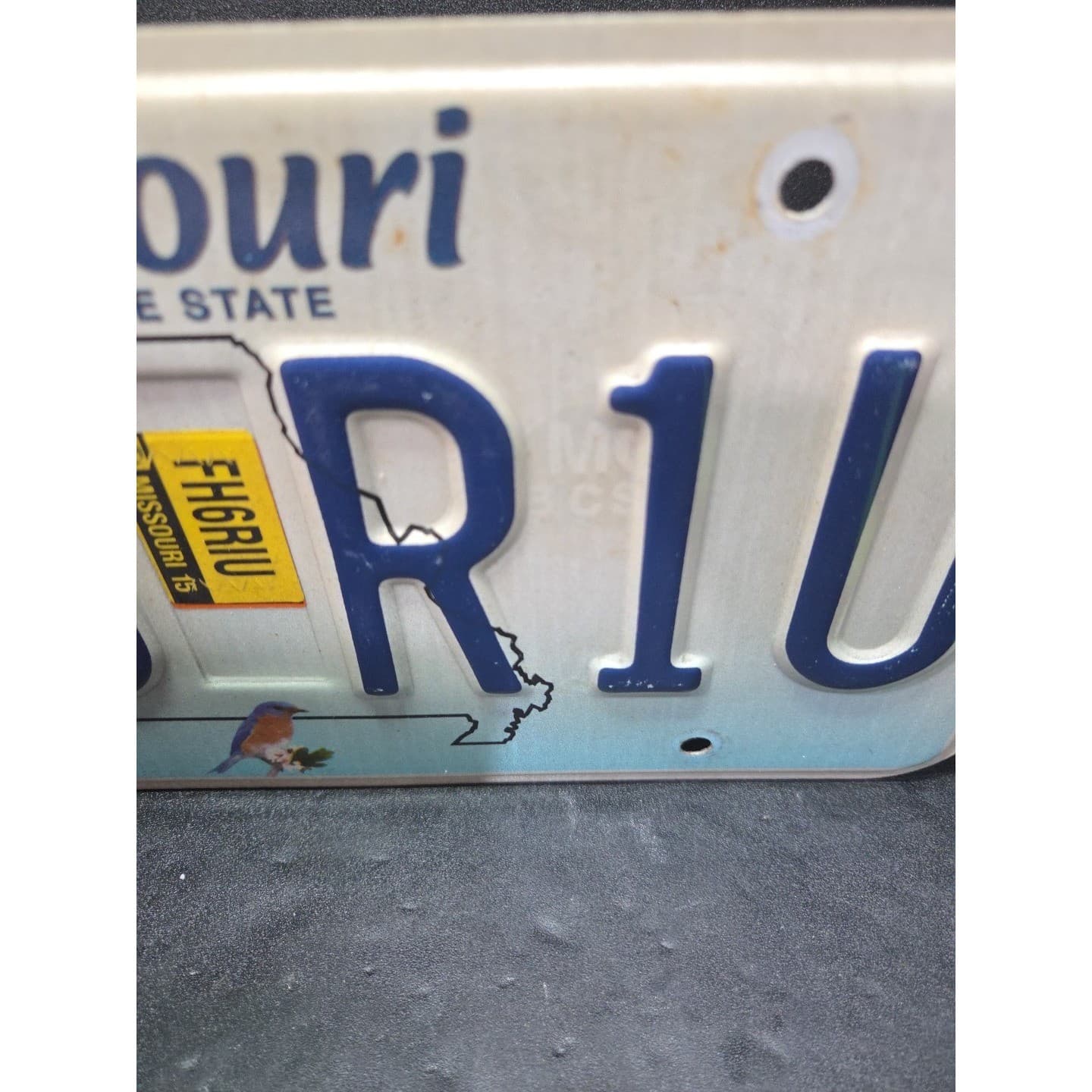Missouri License Plate FH6 R1U, Show Me State, Bluebird Graphic, 2015 Sticker - Thumbnail 6