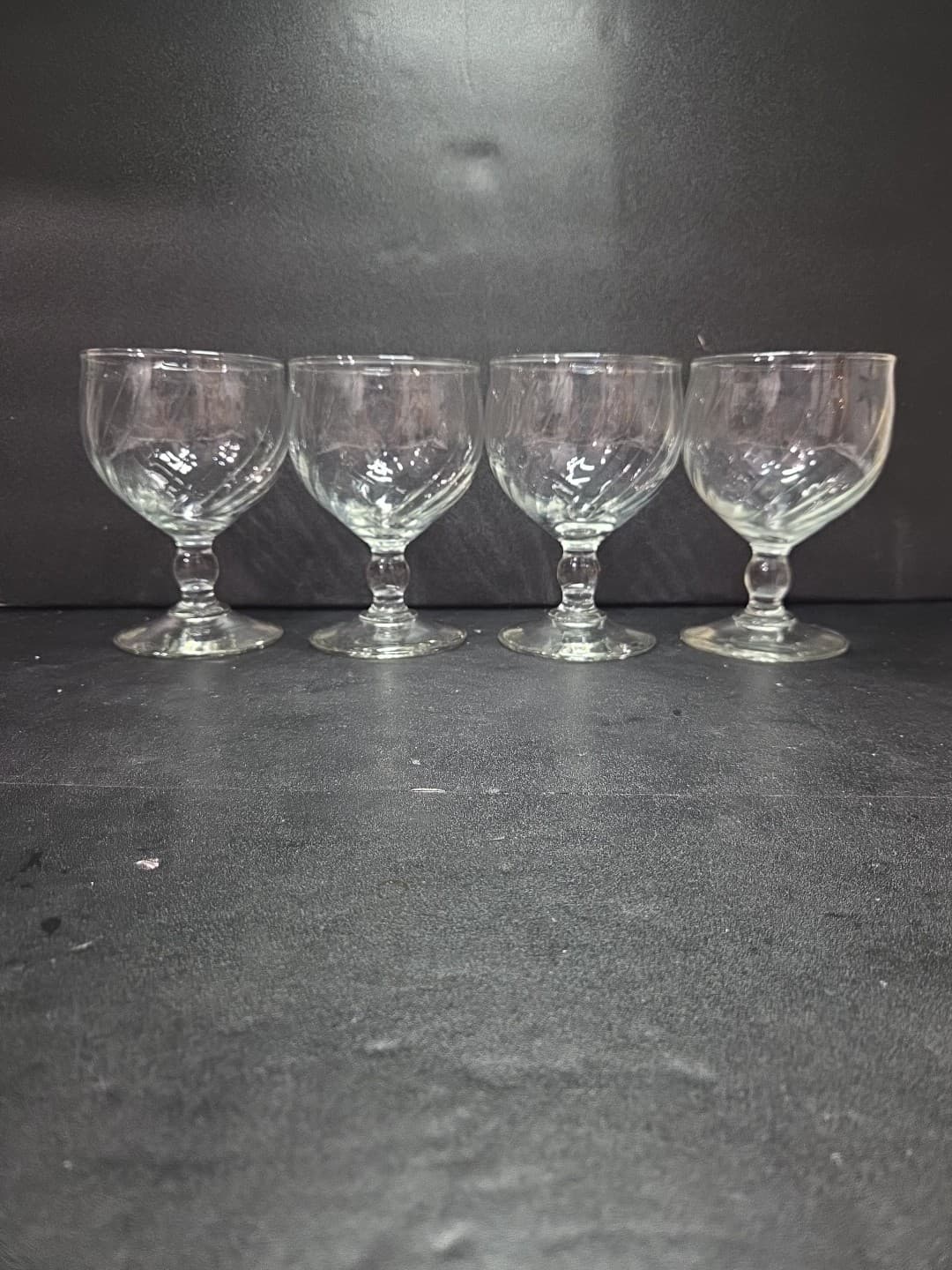 Gorham Style Wine Goblets, Verona Swirl Goblets, Vintage Glassware, Set of 4 - Thumbnail 2
