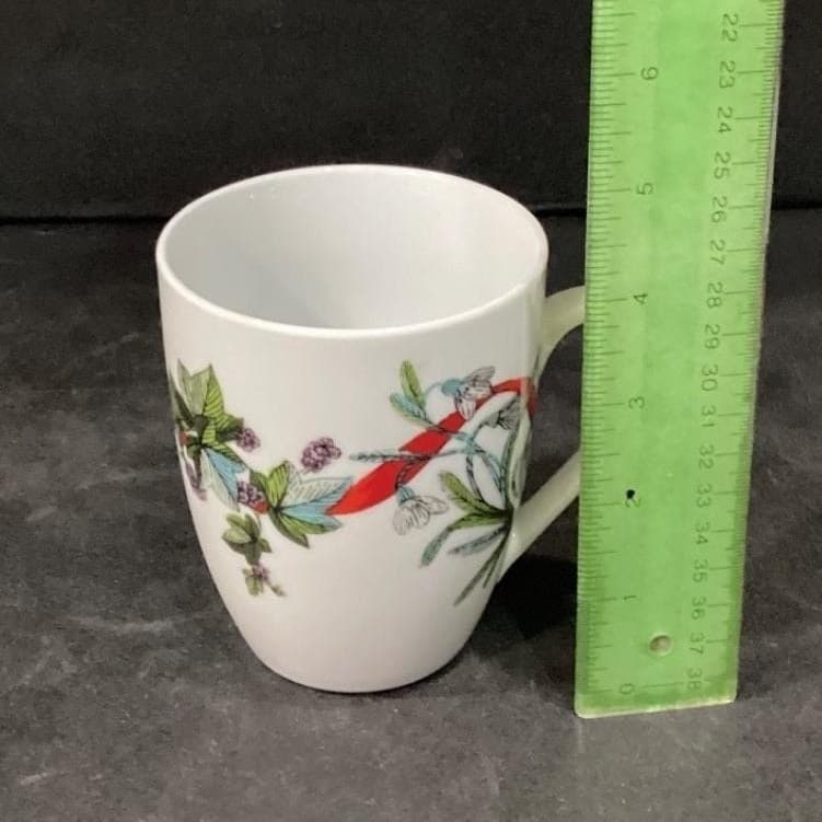 BrylaneHome Christmas Jolly Time Coffee Cups, Set of 4, Holiday Ribbon Design - Thumbnail 6