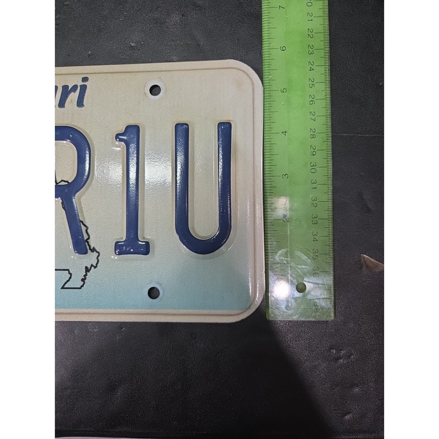 Missouri License Plate FH6 R1U, Show Me State, Bluebird Graphic, 2015 Sticker - Thumbnail 5
