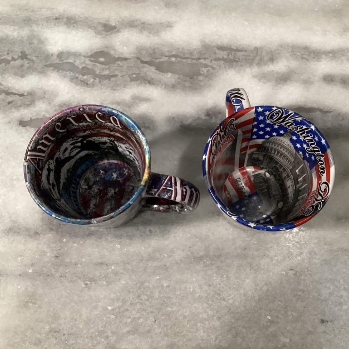 American Souvenir Coffee Cups, Set of 2, Washington DC & Mount Rushmore Mugs - Thumbnail 3
